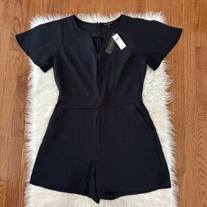 NWT Banana Republic Romper Women’s Size 4 Black Business Causal Office Cocktail